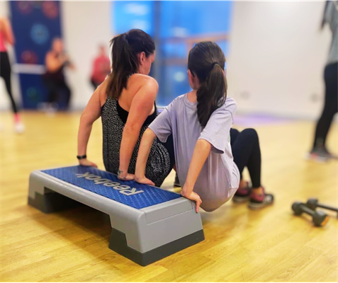 mother daughter fitness class