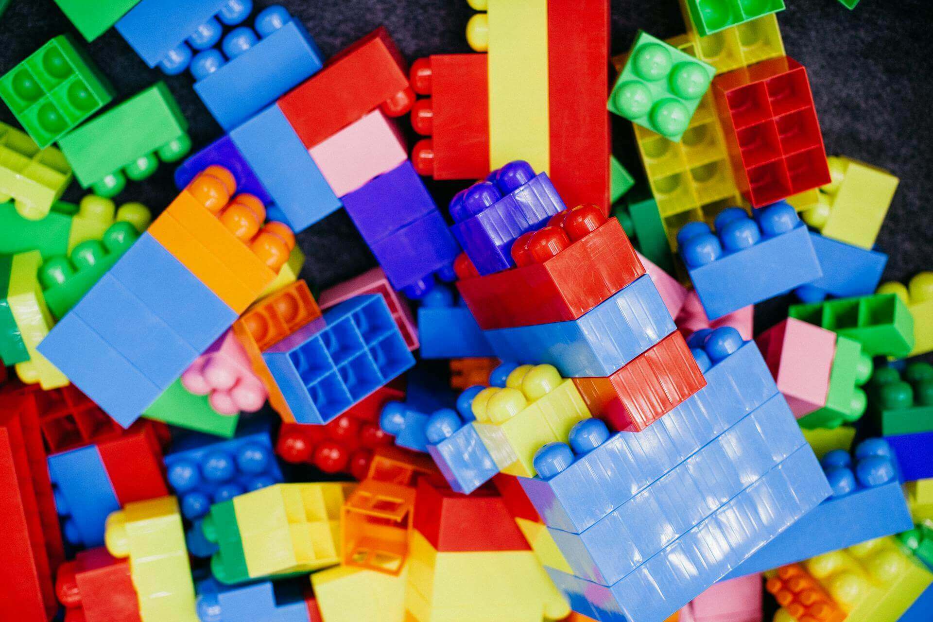 Multi coloured Lego blocks (Pexels - Polesie Toys)