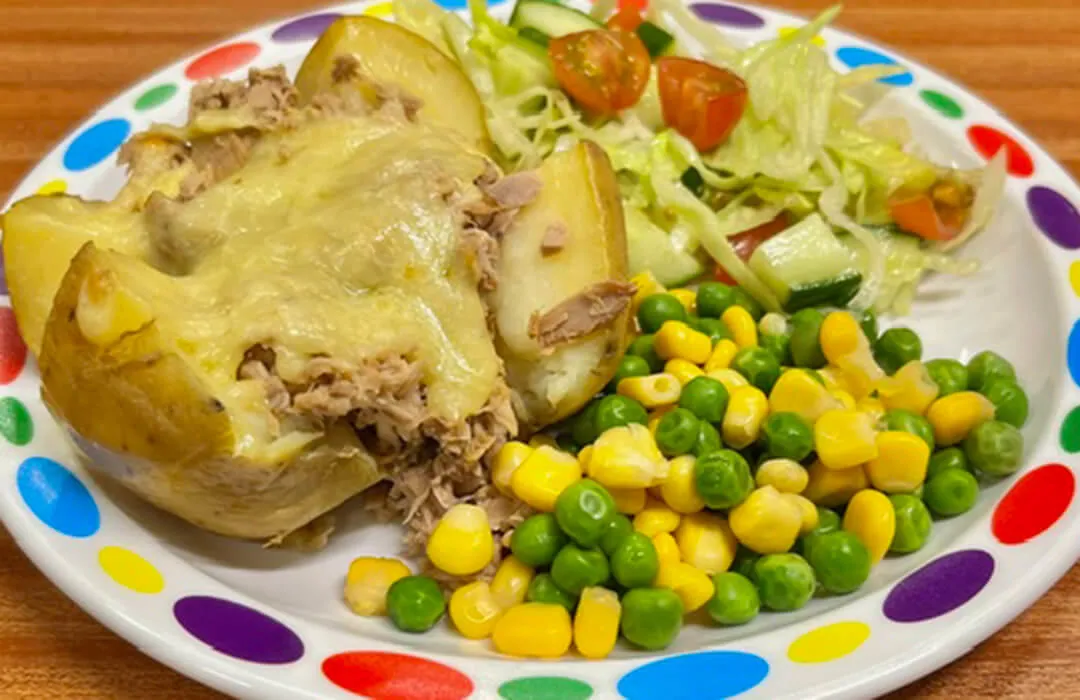 Tuna jacket melt with salad