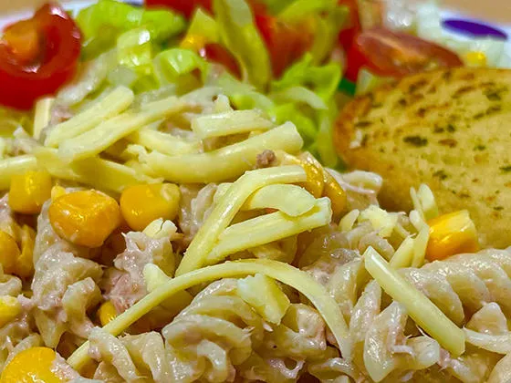 Tuna mayonnaise with sweetcorn (pasta meal of the day)